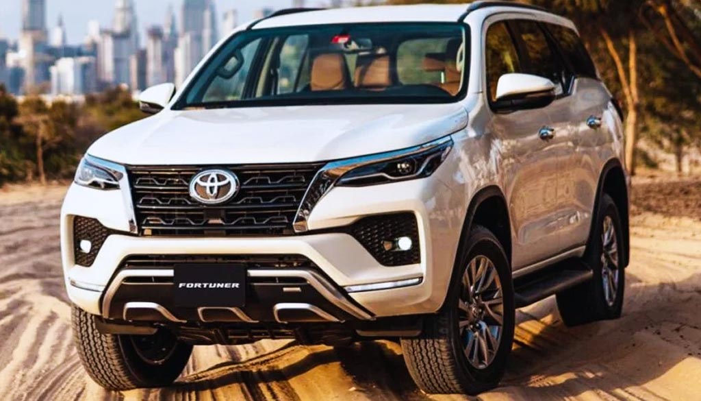 Toyota Fortuner Price In India