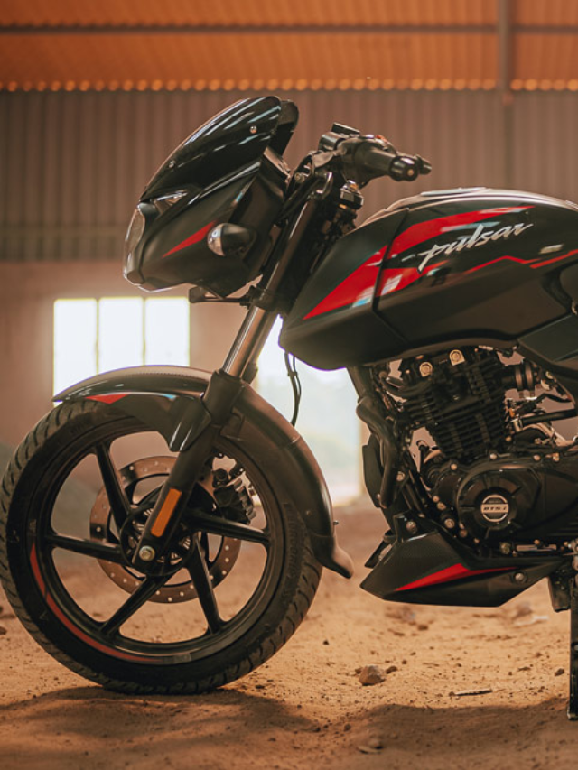New Pulsar 150 अकेले ही लूट ली सारी महफिल, अपने दमदार फीचर्स और लुक से